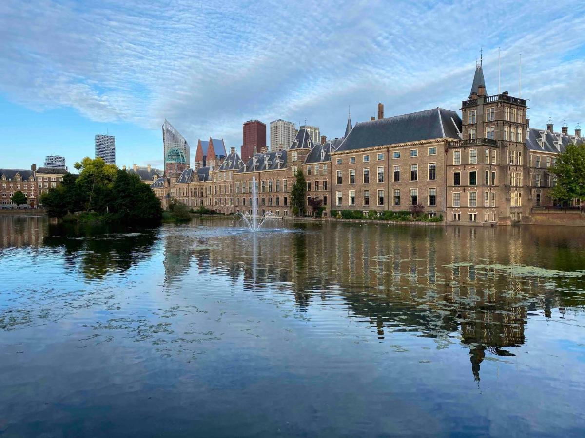 Haagshuisje- Eigen Appartement, Dichtbij Alles, Stijlvol フォールブルフ エクステリア 写真